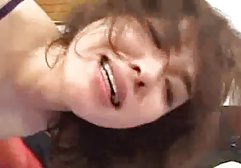 Blondie fickte sich mit xxx hamster deutsch den Fingern und leckte sie