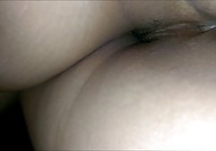 Heiße blonde Lesben Stevie Sche versaute pornos deutsch und Madeline Monroe streicheln ihre Muschi