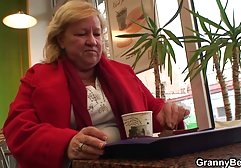 Langer Schwanz passt mature tube deutsch perfekt in die Muschi der Blondine