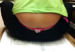 Die reife, vollbusige Schönheit Jewels Jade jou porn deutsch wird von ihrem kahlen Nachbarn gefickt