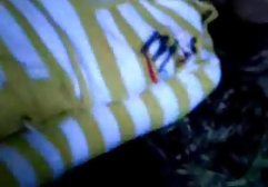 Schlampe auf ihrem german amateur free porn Bett in den Arsch gefickt