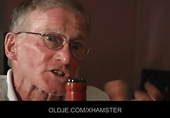 Reifer Mann verführt german fremdgehen porn Kindermädchen seiner Kinder