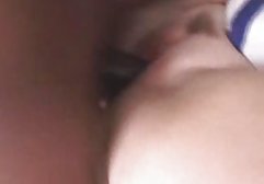 Schlampe fingert german pornfilm ihre kahle Fotze wie verrückt